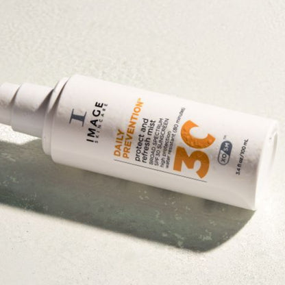 DAILY PREVENTION PROTECT AND REFRESH MIST SPF 30