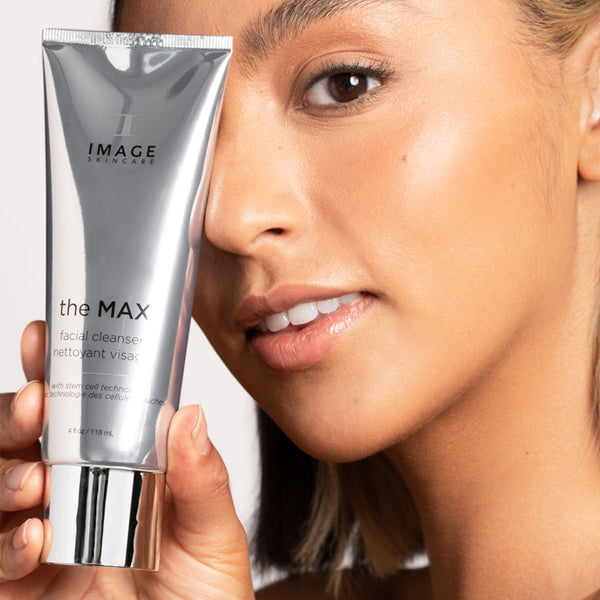 THE MAX™ FACIAL CLEANSER
