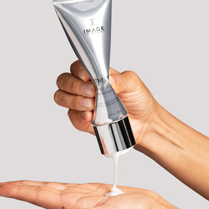 THE MAX™ FACIAL CLEANSER